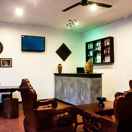 Private Boutique Home With Pool, The Fin Inn 暹粒 外观 照片