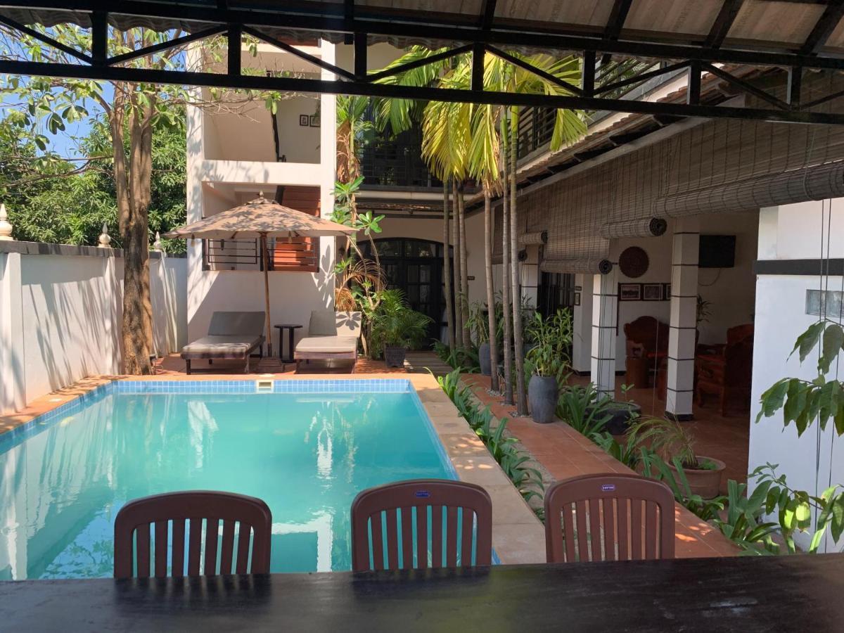 Private Boutique Home With Pool, The Fin Inn 暹粒 外观 照片