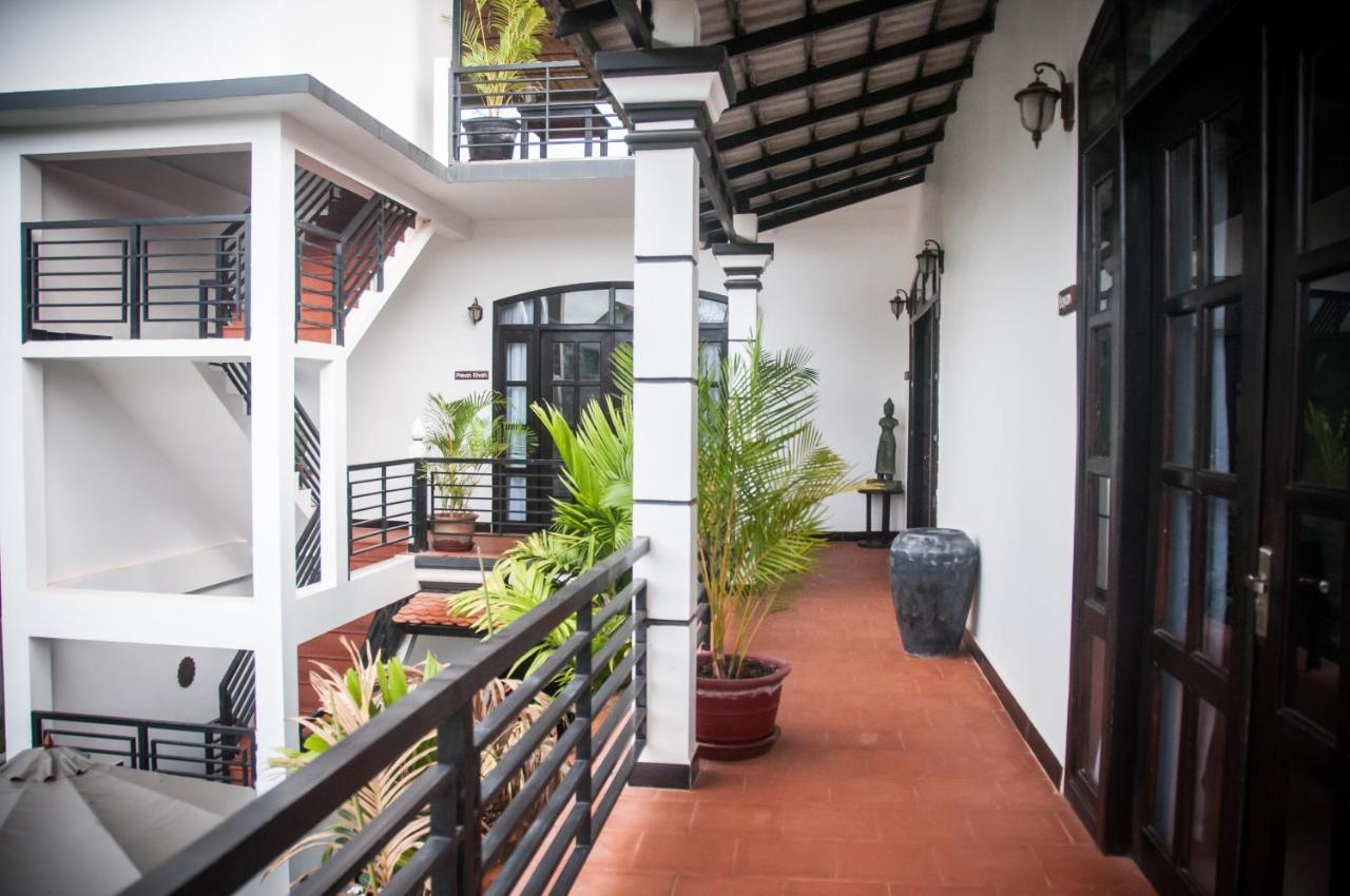 Private Boutique Home With Pool, The Fin Inn 暹粒 外观 照片