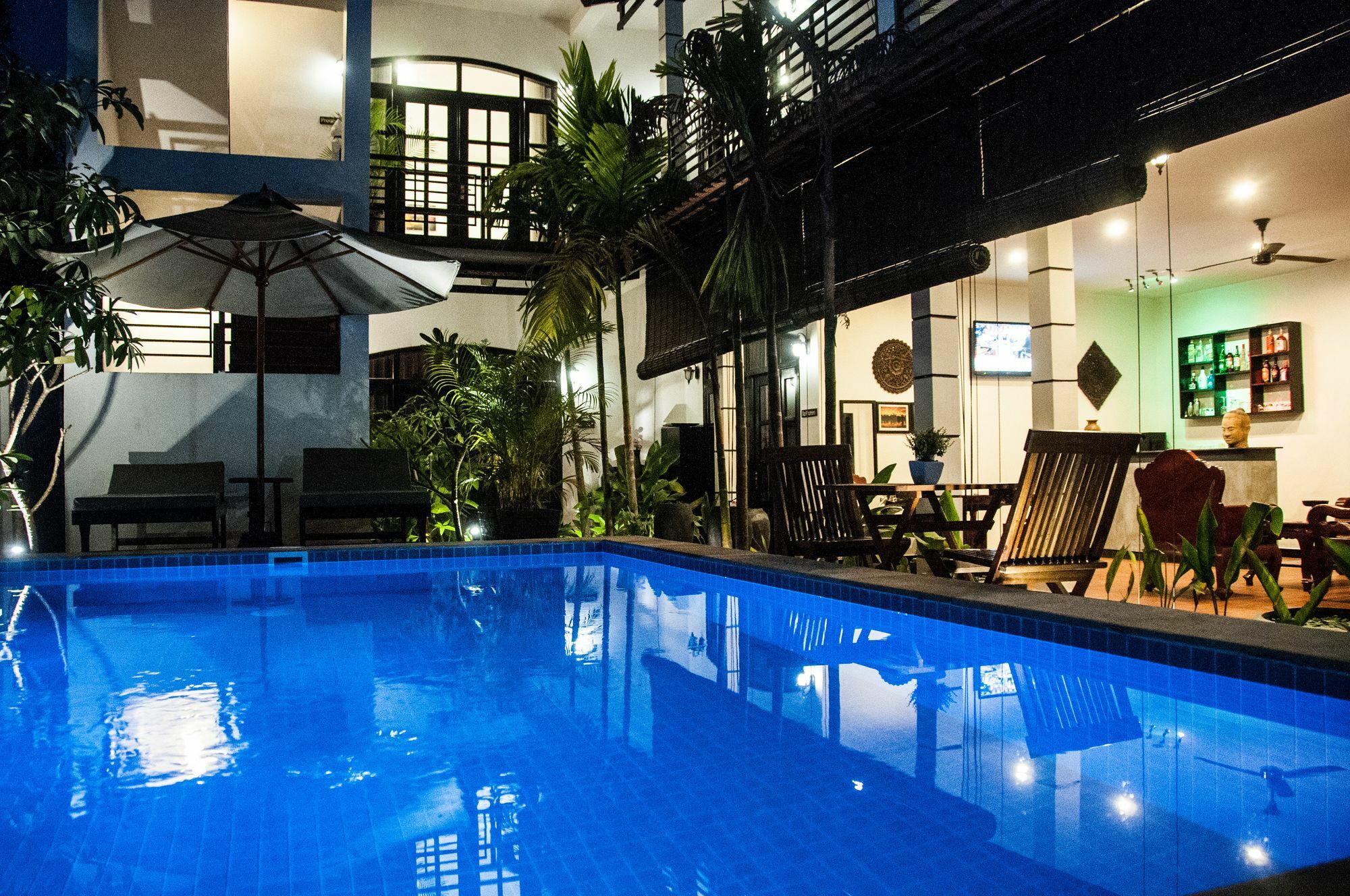 Private Boutique Home With Pool, The Fin Inn 暹粒 外观 照片